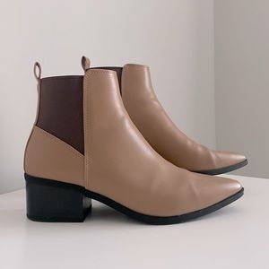 Heeled Tan Ankle Boots | 9